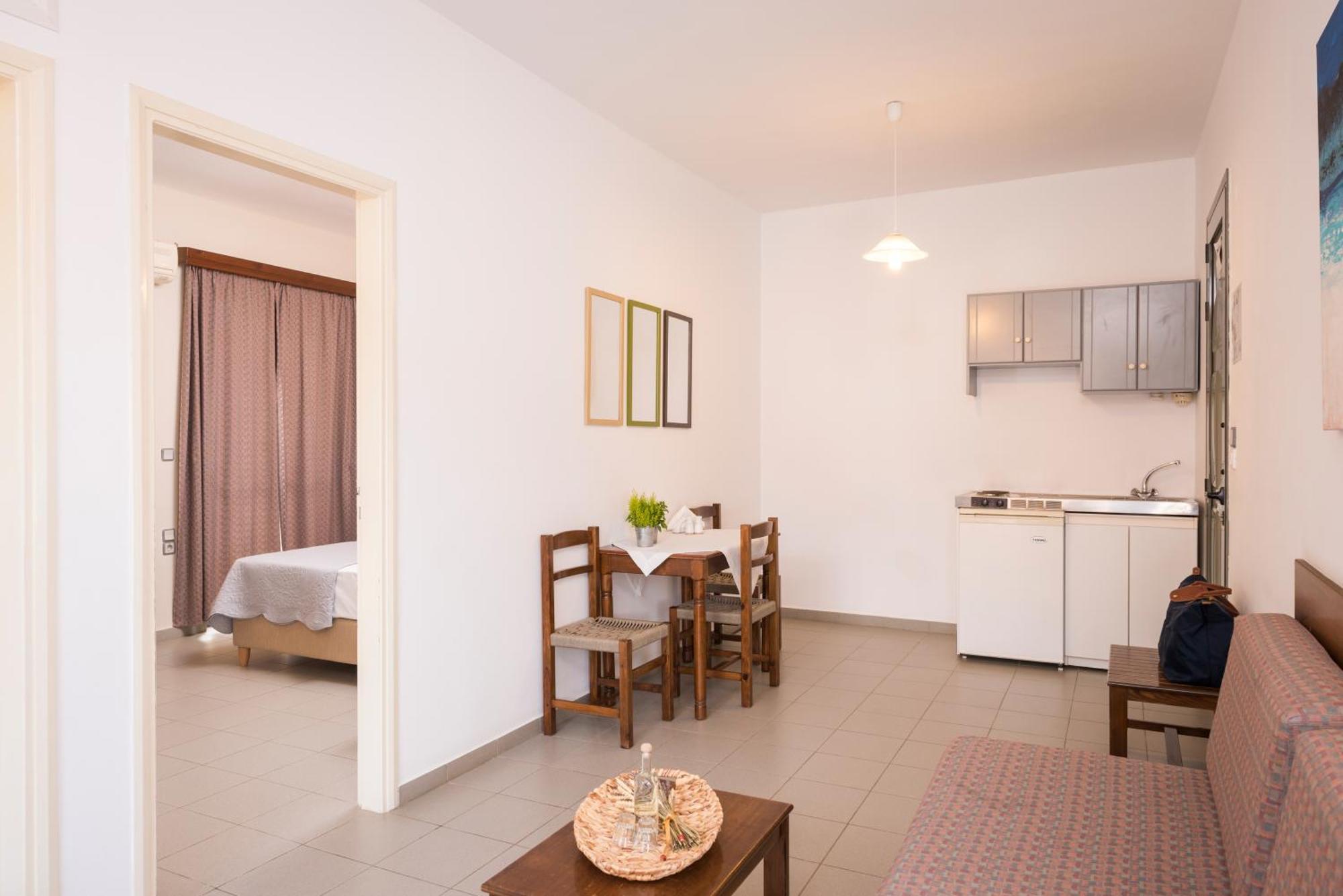Mistrali Suites & Apartments Kalyves Zewnętrze zdjęcie